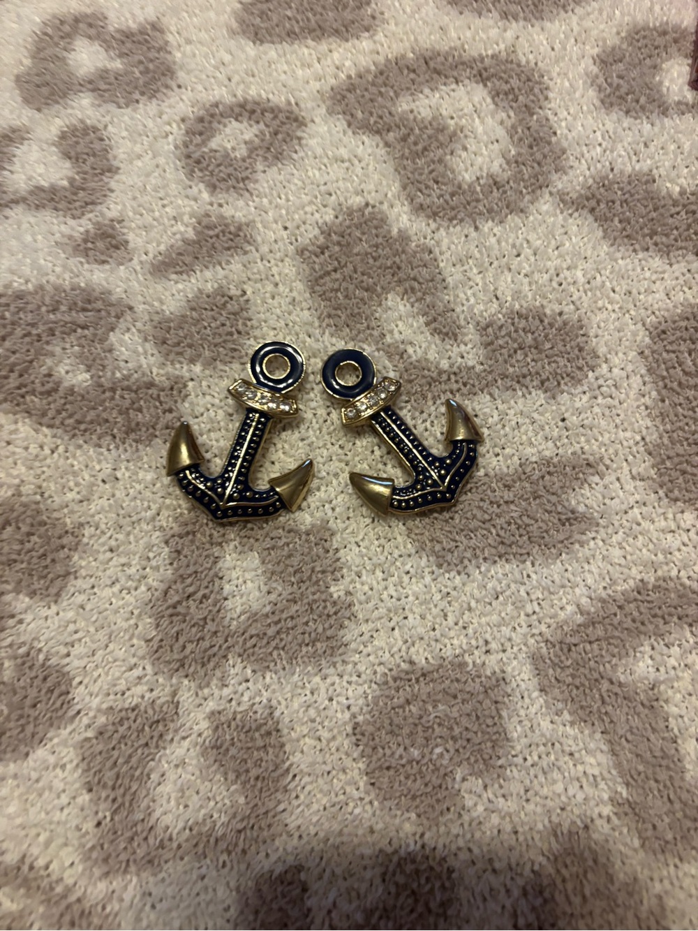 Set of 2 Lilly Pulitzer anchor emblems